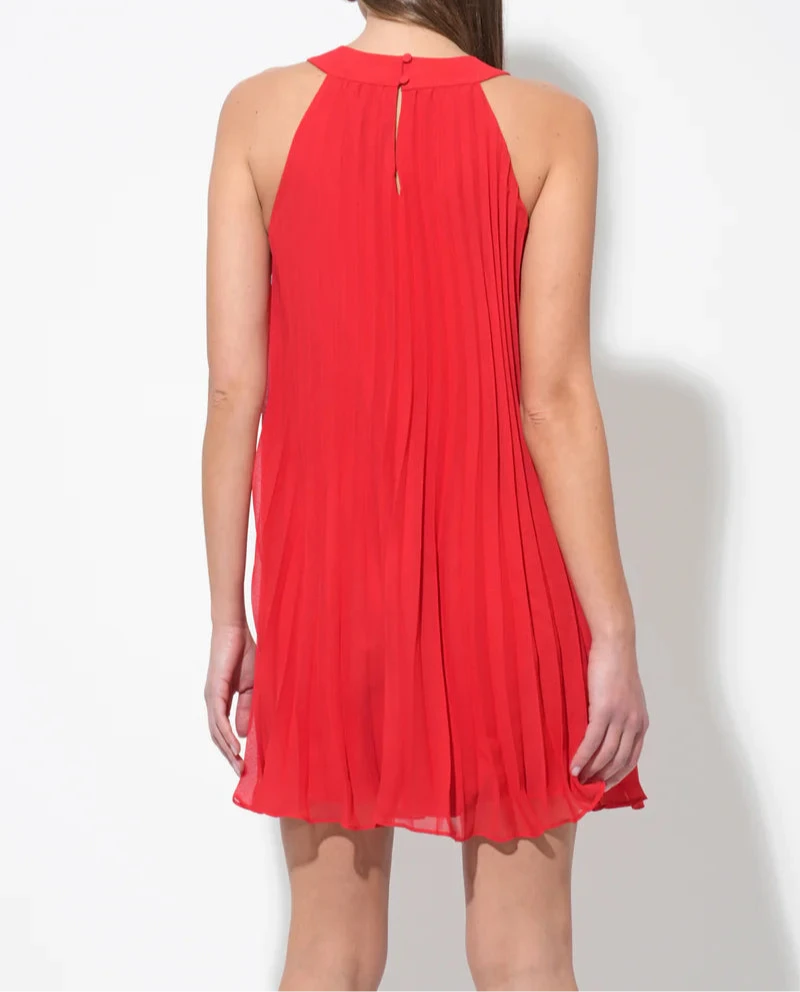 elegant red halter party dress for summer events
